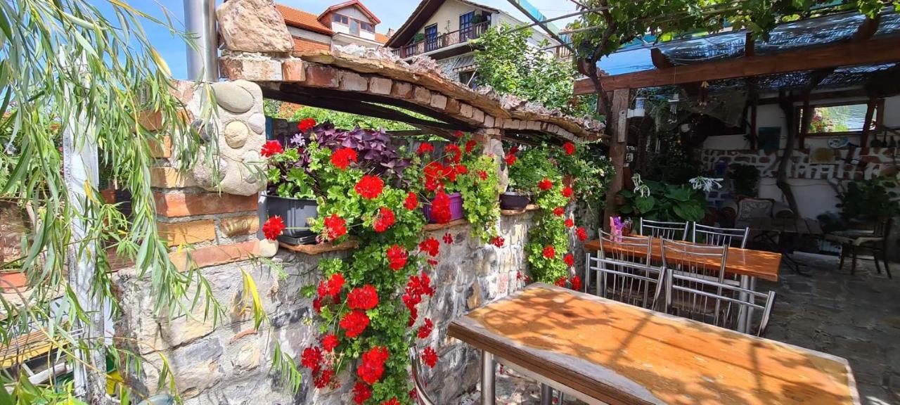 Rosa B&B Lin Bagian luar foto