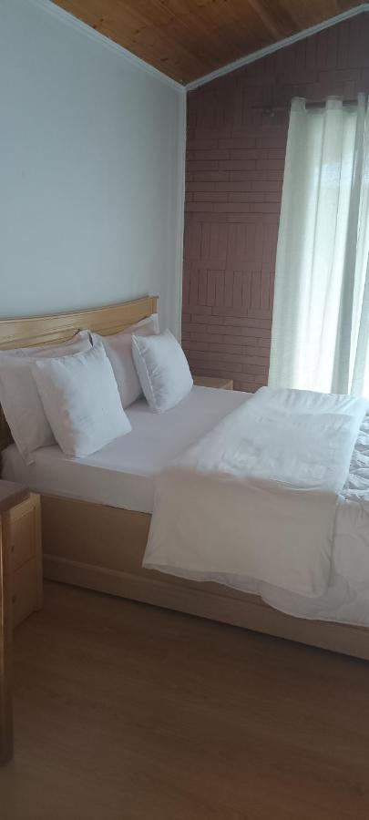 Rosa B&B Lin Bagian luar foto